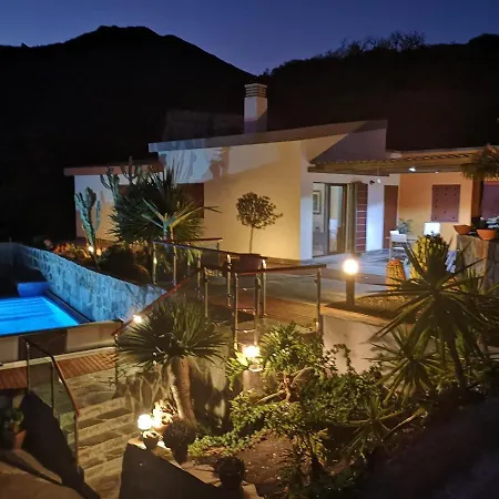 Con Piscina En Wellness Vinas וילה Santiago del Teide