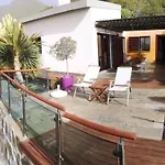 Con Piscina En Wellness Vinas Villa